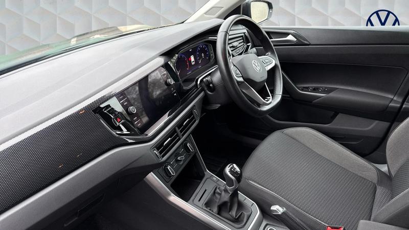 Used Volkswagen Polo 2022 for sale - 75912654: Photo 2