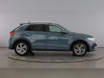 Used Volkswagen T-Roc 2022 for sale - 77504824: Photo
