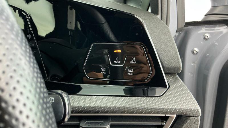 Used Volkswagen Golf 2022 for sale - 76056089: Photo 25