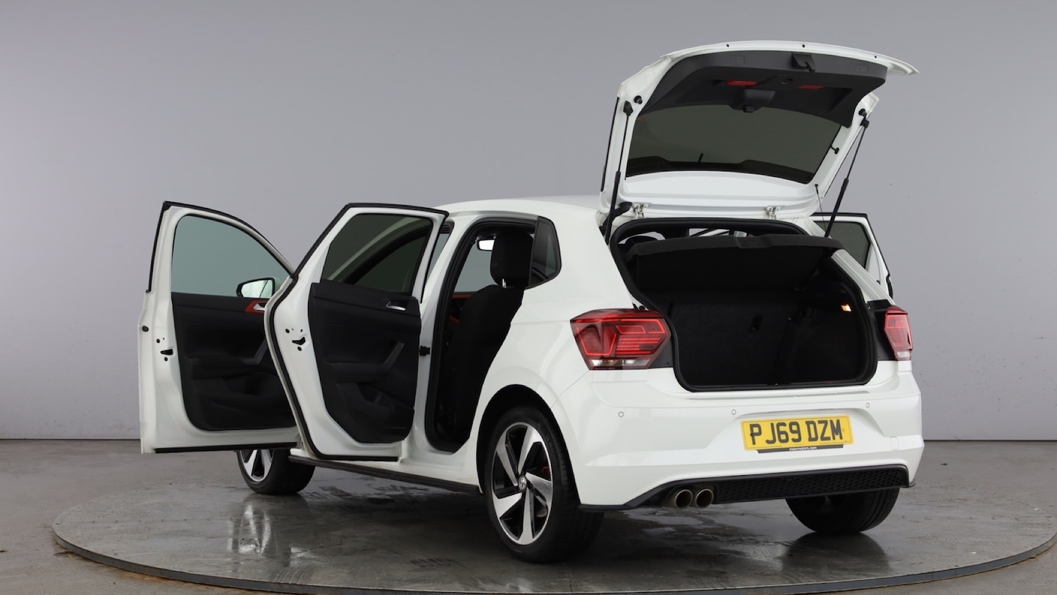 Used Volkswagen Polo 2019 for sale - 77896393: Photo 12