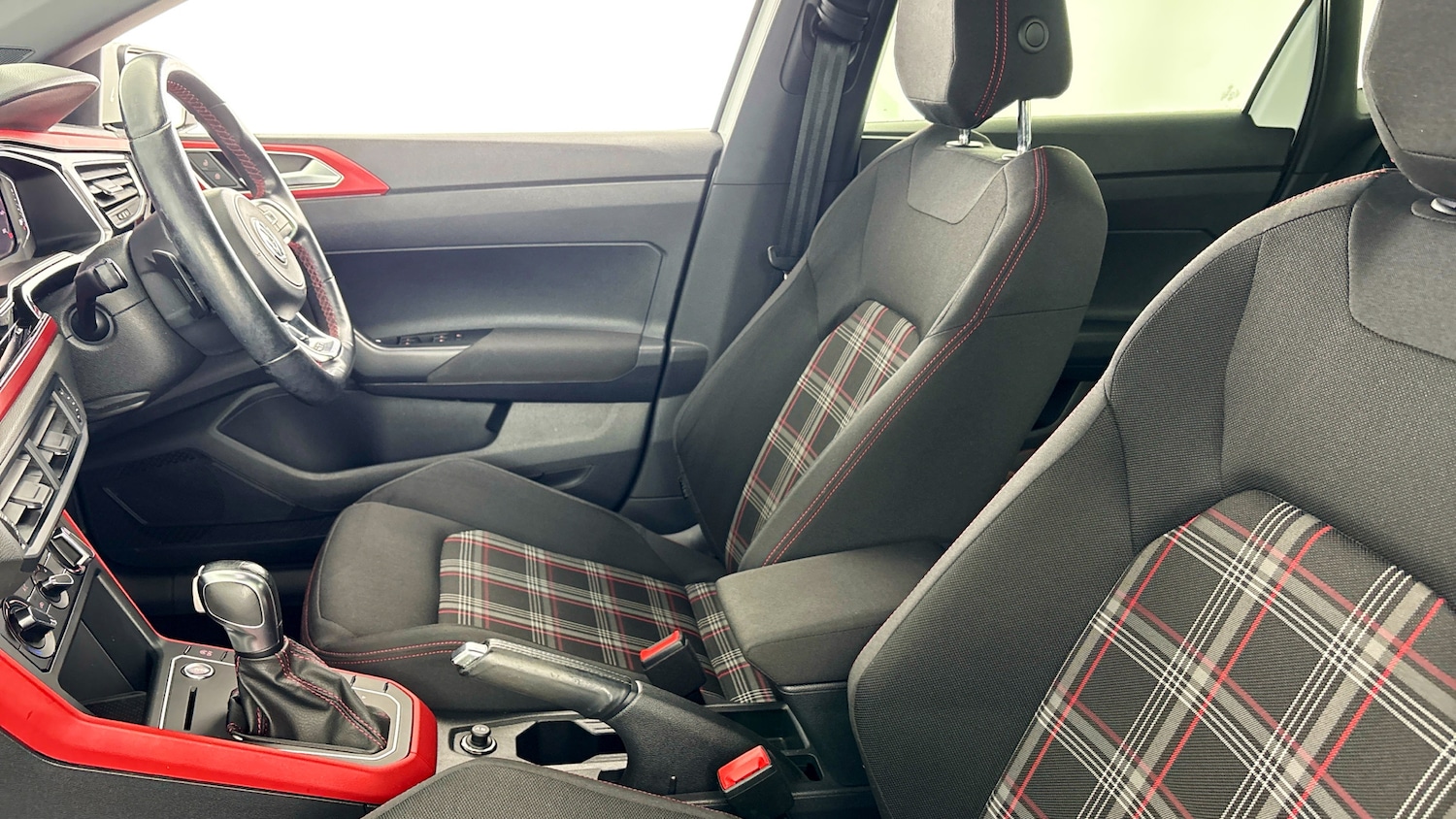 Used Volkswagen Polo 2019 for sale - 77896393: Photo 38