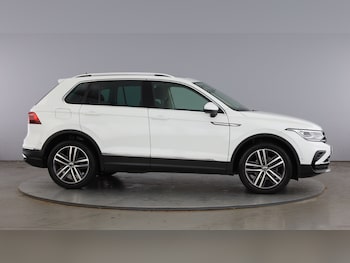 Used Volkswagen Tiguan 2023 for sale - 79479101: Photo
