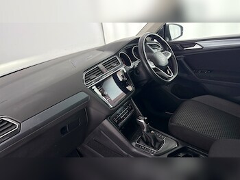 Used Volkswagen Tiguan 2022 for sale - 78356770: Photo