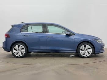 Used Volkswagen Golf 2025 for sale - 79674482: Photo