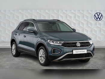 Used Volkswagen T-Roc 2022 for sale - 79120651: Photo