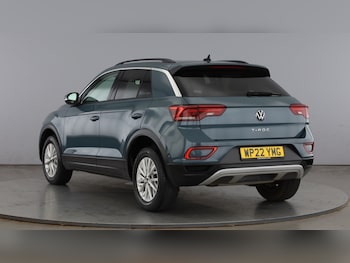 Used Volkswagen T-Roc 2022 for sale - 79120651: Photo