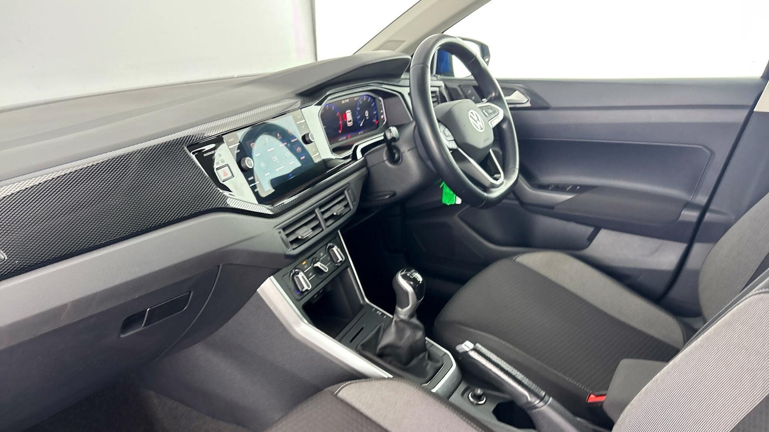 Used Volkswagen Polo 2022 for sale - 77504730: Photo 2