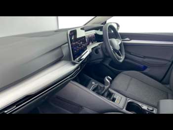 Used Volkswagen Golf 2025 for sale - 74917824: Photo