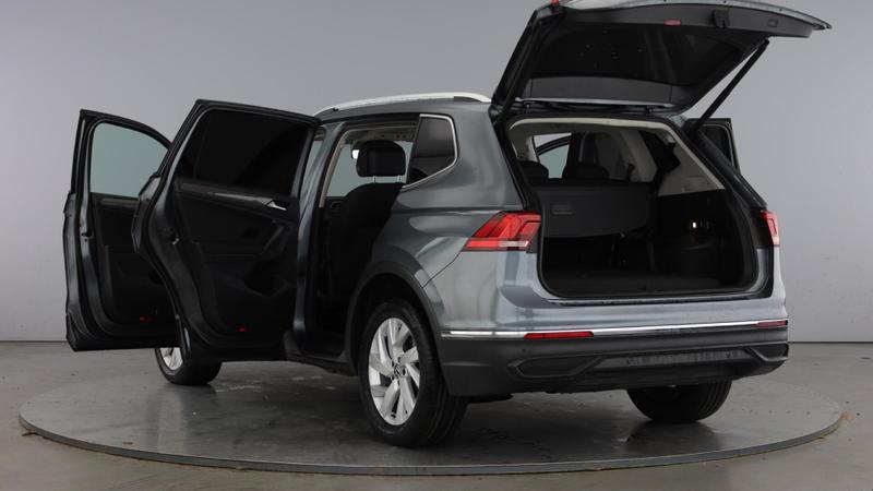 Used Volkswagen Tiguan Allspace 2022 for sale - 76931361: Photo 11