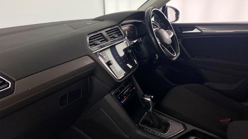 Used Volkswagen Tiguan Allspace 2022 for sale - 76931361: Photo 2