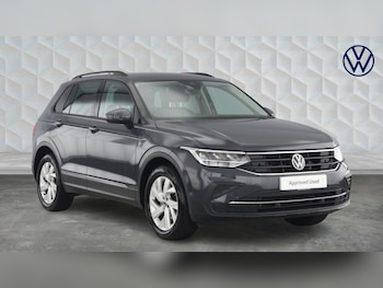 Volkswagen - Tiguan