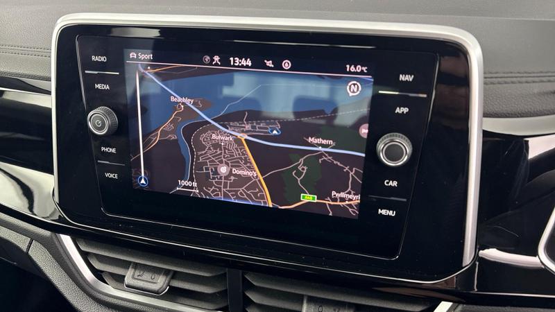 Used Volkswagen T-Roc 2022 for sale - 76858788: Photo 17