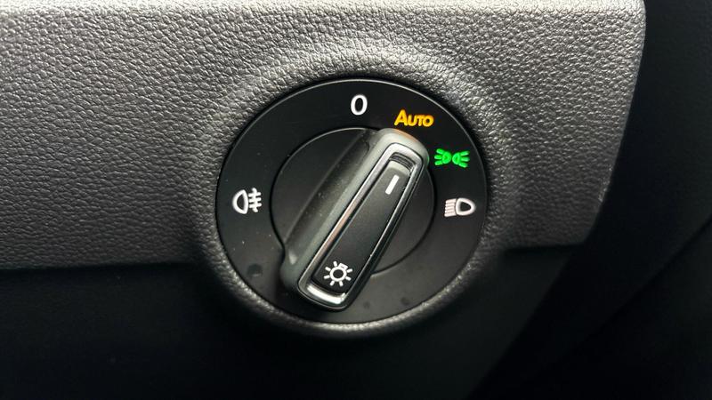 Used Volkswagen T-Roc 2022 for sale - 76858788: Photo 20