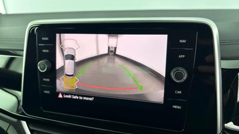 Used Volkswagen T-Roc 2022 for sale - 76858788: Photo 7