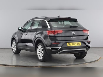 Used Volkswagen T-Roc 2020 for sale - 75792022: Photo