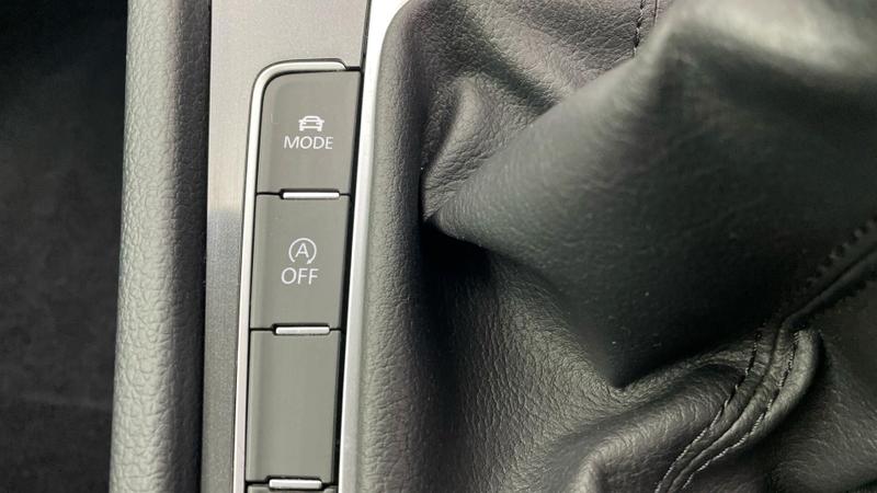 Used Volkswagen Golf 2018 for sale - 77152047: Photo 25