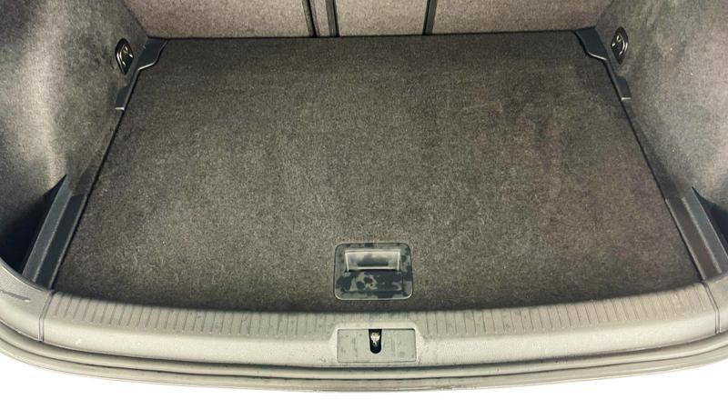 Used Volkswagen Golf 2018 for sale - 77152047: Photo 29