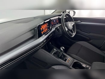 Used Volkswagen Golf 2022 for sale - 75453803: Photo