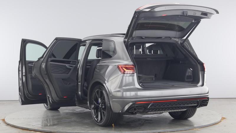 Used Volkswagen Touareg 2025 for sale - 76722898: Photo 11