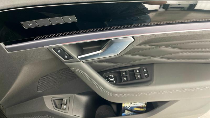 Used Volkswagen Touareg 2025 for sale - 76722898: Photo 12