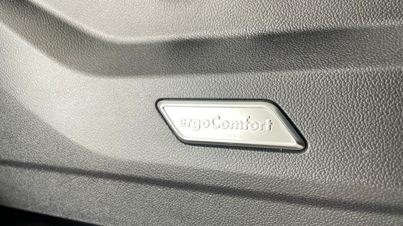 Used Volkswagen Touareg 2025 for sale - 76722898: Photo 24