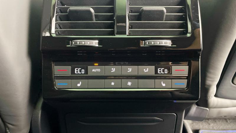 Used Volkswagen Touareg 2025 for sale - 76722898: Photo 35