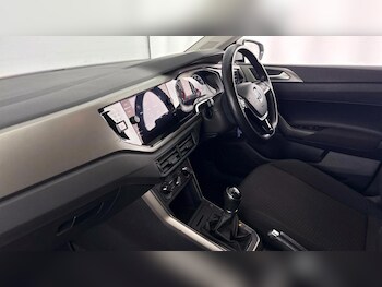 Used Volkswagen Polo 2021 for sale - 77036742: Photo