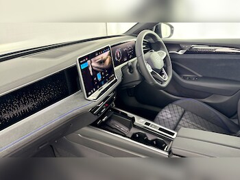 Used Volkswagen Passat 2025 for sale - 79559796: Photo