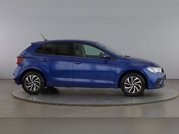 Used Volkswagen Polo 2024 for sale - 79120653: Photo