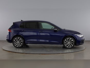 Used Volkswagen Golf 2023 for sale - 79120658: Photo