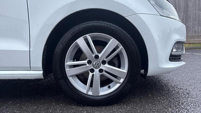 Used Volkswagen Polo 2017 for sale - 76508282: Photo 5