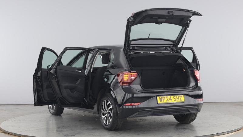 Used Volkswagen Polo 2024 for sale - 76026332: Photo 11
