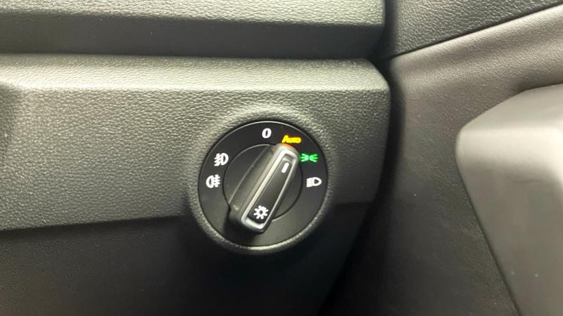 Used Volkswagen T-Roc 2021 for sale - 75744922: Photo 24