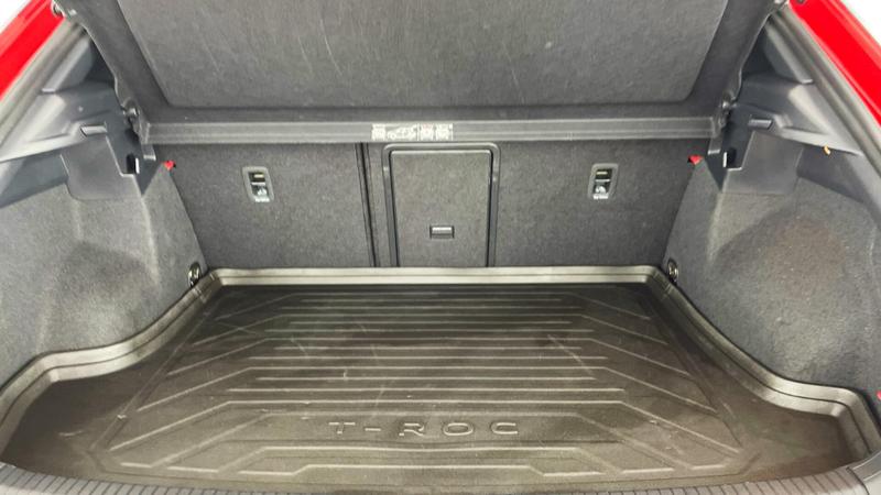 Used Volkswagen T-Roc 2021 for sale - 75744922: Photo 28