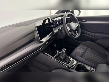 Used Volkswagen Golf 2025 for sale - 77639416: Photo