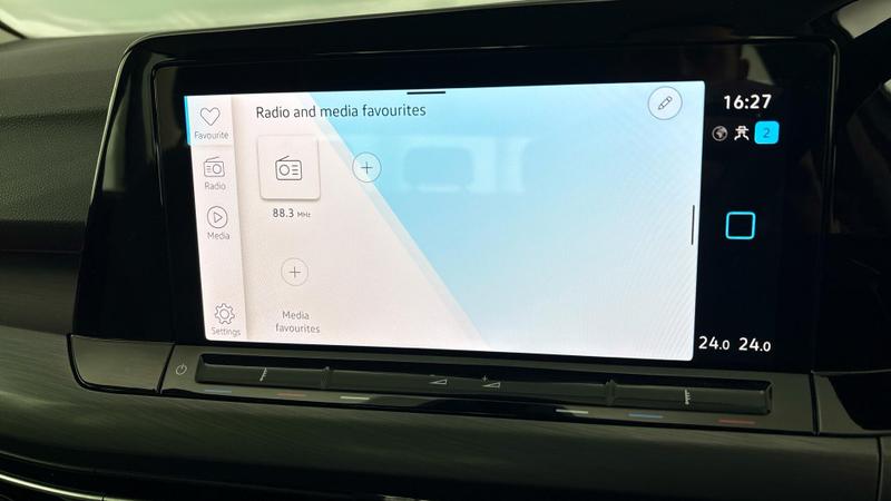 Used Volkswagen Golf 2023 for sale - 76858789: Photo 17