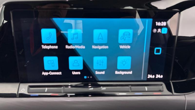 Used Volkswagen Golf 2023 for sale - 76858789: Photo 18