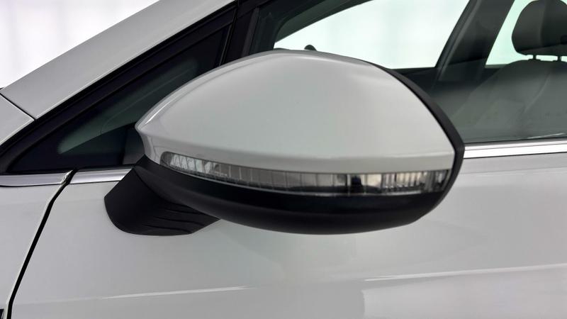 Used Volkswagen Golf 2023 for sale - 76858789: Photo 35