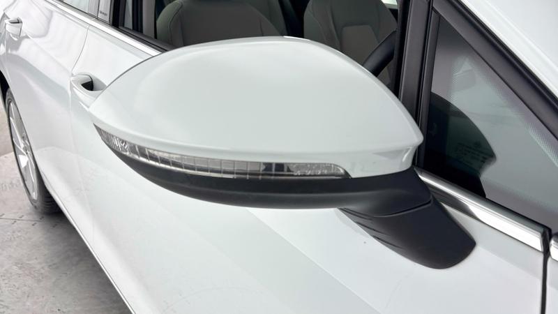 Used Volkswagen Golf 2023 for sale - 76858789: Photo 40