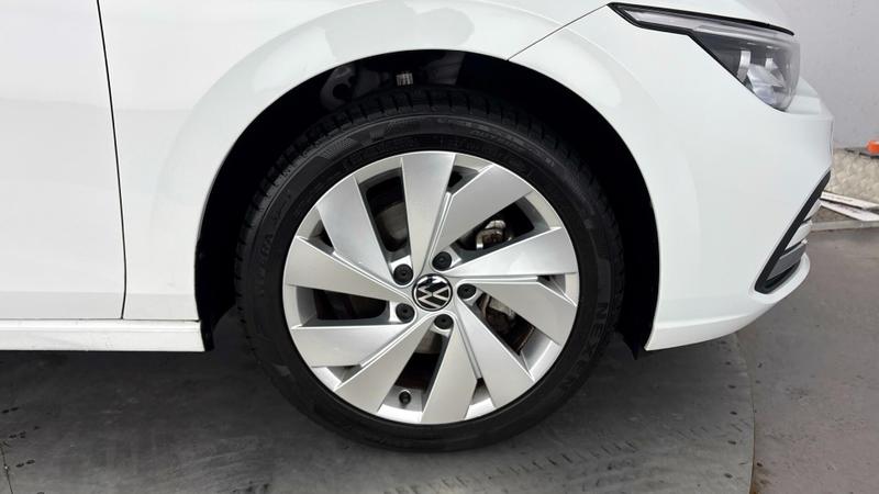 Used Volkswagen Golf 2023 for sale - 76858789: Photo 5