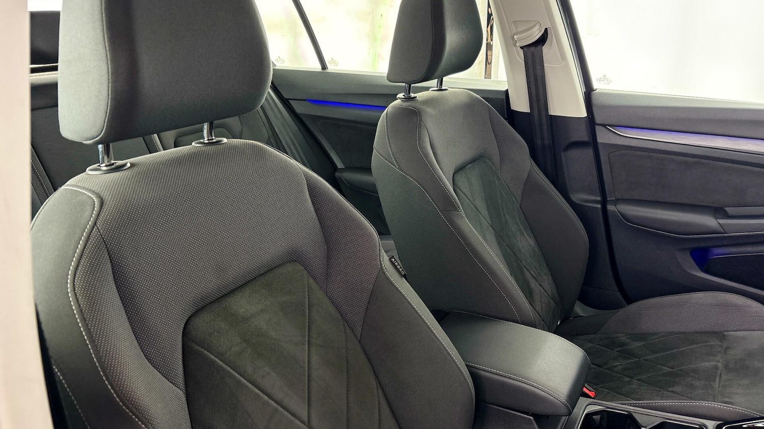 Used Volkswagen Golf 2022 for sale - 77851566: Photo 20