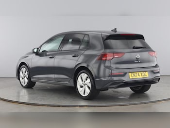 Used Volkswagen Golf 2024 for sale - 75667657: Photo