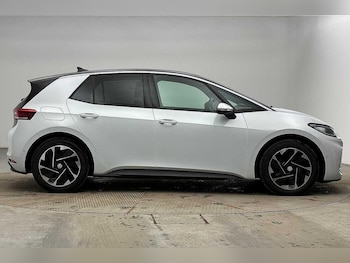 Used Volkswagen ID.3 2025 for sale - 79258541: Photo