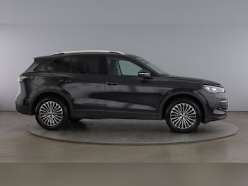 Used Volkswagen Tiguan 2024 for sale - 79483389: Photo