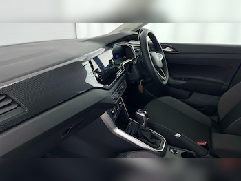 Used Volkswagen Polo 2024 for sale - 78028089: Photo