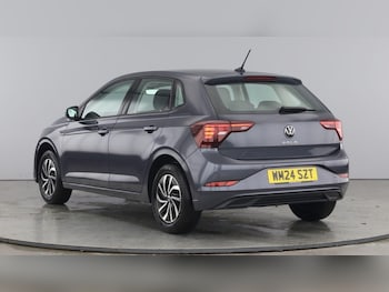 Used Volkswagen Polo 2024 for sale - 78028089: Photo