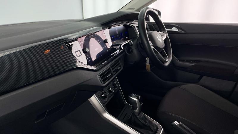 Used Volkswagen Polo 2024 for sale - 76056012: Photo 2