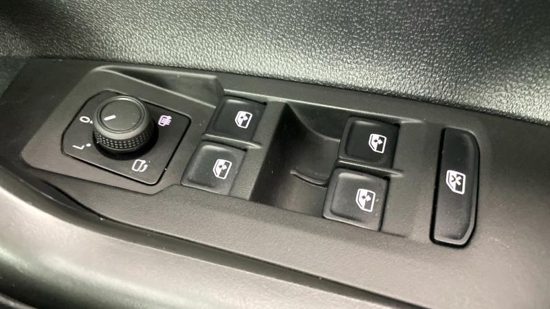 Used Volkswagen Polo 2024 for sale - 76056012: Photo 20