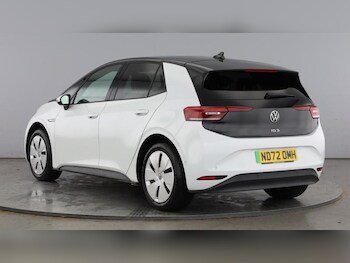 Used Volkswagen ID.3 2022 for sale - 77211118: Photo