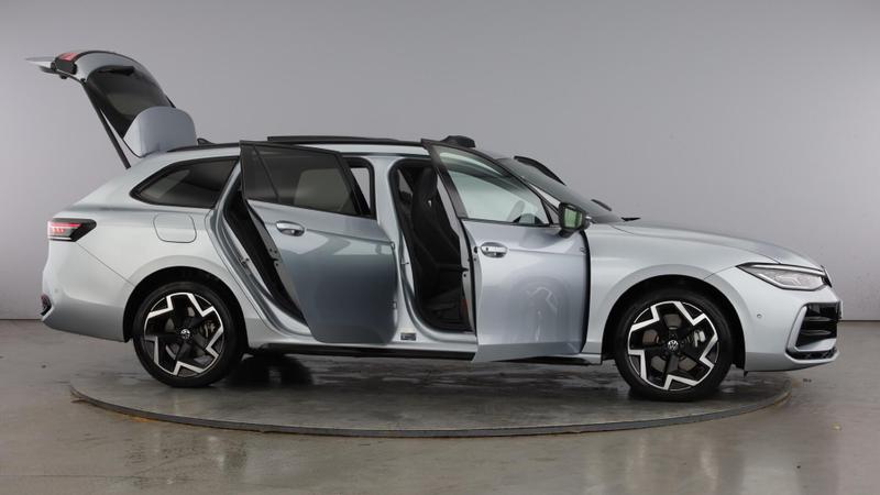 Used Volkswagen Passat 2025 for sale - 76385026: Photo 10